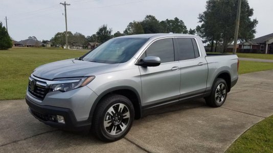 New  2020 Honda Ridgeline.jpg